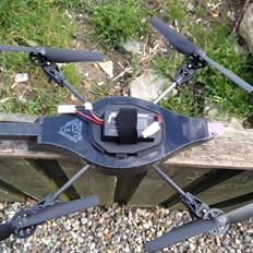 Helikopter AR-Drone