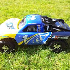 Truck Traxxas Slash 4x4 Brushless