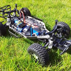 Truck Traxxas Slash 4x4 Brushless