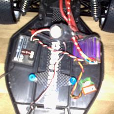 Off-Roader B4.1 Team Associated