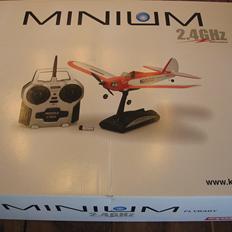 Fly Kyosho Minium fly-baby