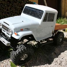 Bil SCX10 "Bonderøven"