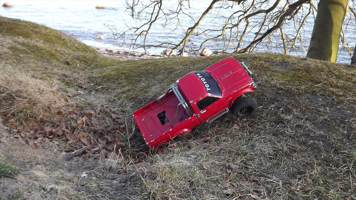 Off-Roader Tamiya High-Lift - Toyota Hilux  billede 6
