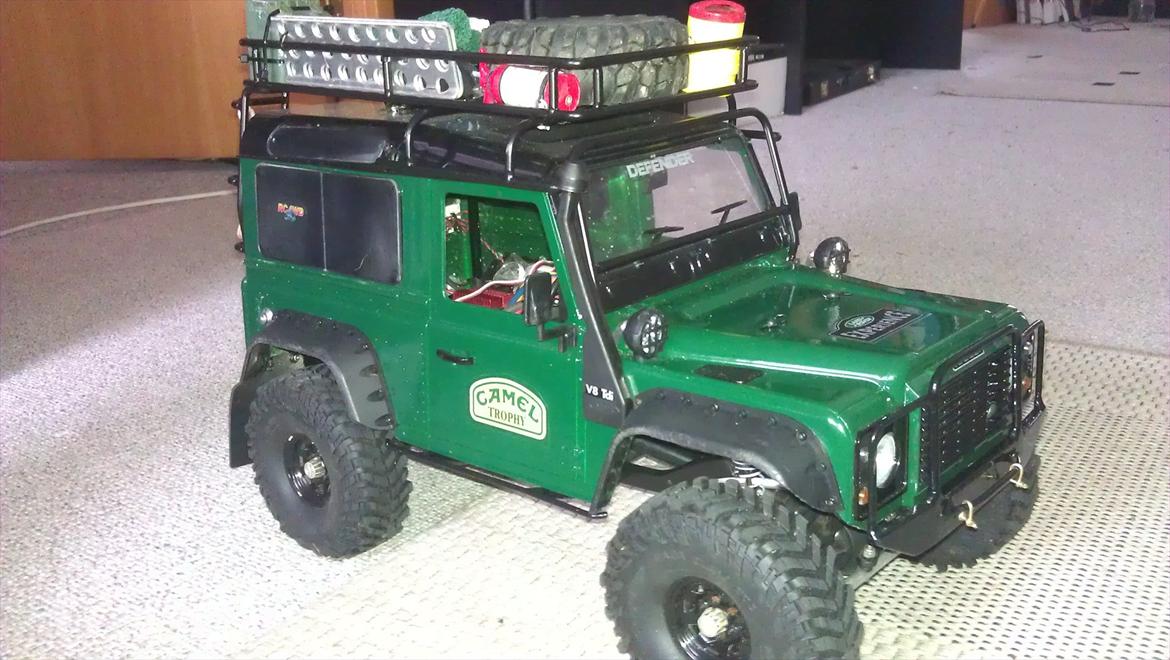 Off-Roader Axial scx10 LR defender billede 6