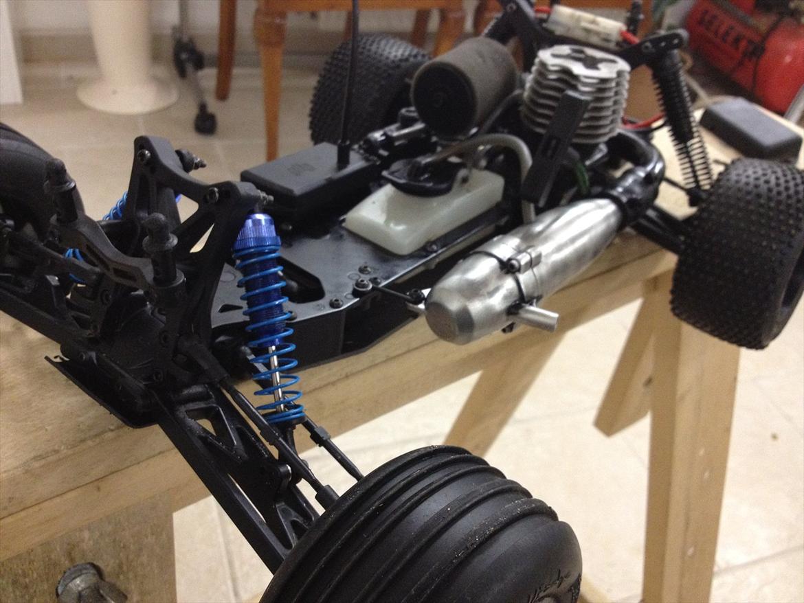 Off-Roader Firestorm 10T billede 11