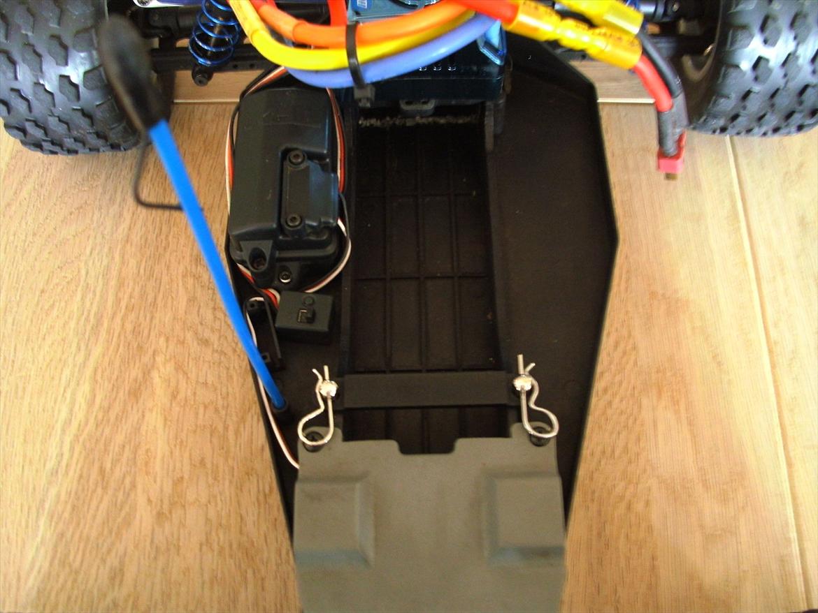 Off-Roader Rustler Brushless billede 4