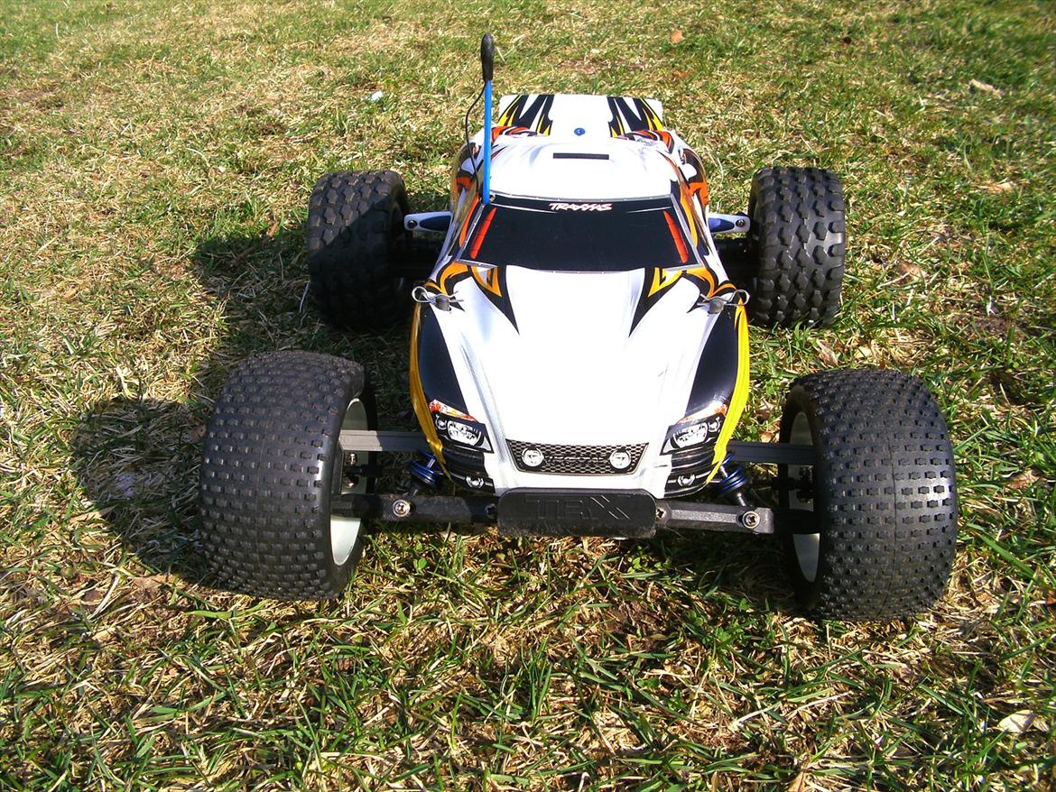 Off-Roader Rustler Brushless billede 9