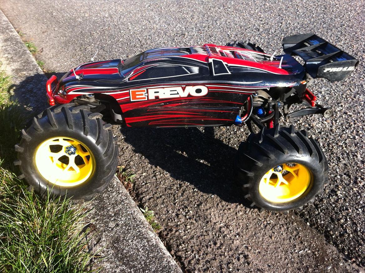 Bil Traxxas E-revo 1:8 brushless (Solgt) billede 9