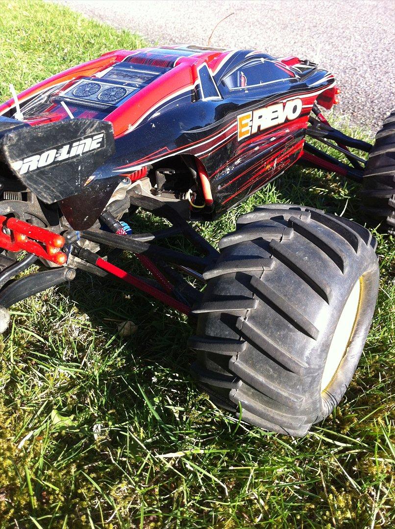 Bil Traxxas E-revo 1:8 brushless (Solgt) billede 11