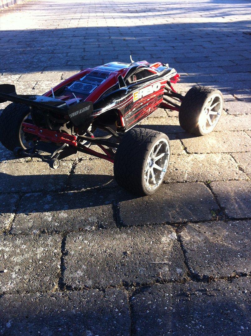 Bil Traxxas E-revo 1:8 brushless (Solgt) billede 13