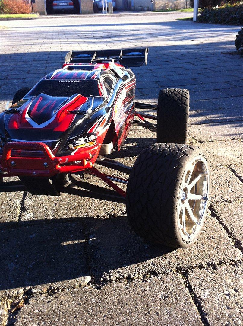 Bil Traxxas E-revo 1:8 brushless (Solgt) billede 16