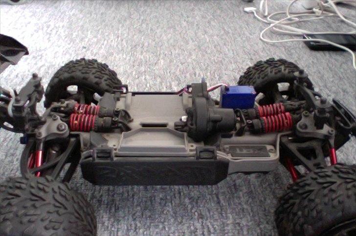 Bil Traxxas E-revo vxl billede 6