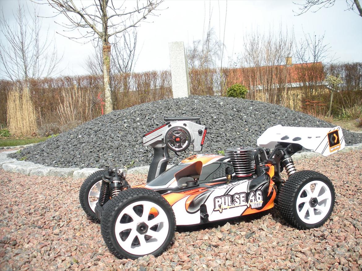 Buggy HPI Pulse 4.6 - Sammen med spektrum senderen billede 3