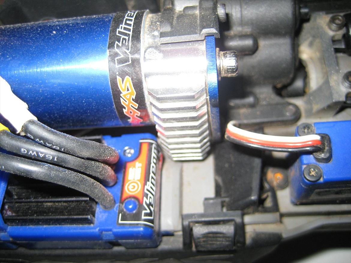 Bil E-Revo 1-16 VXL billede 2