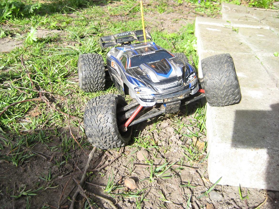 Bil E-Revo 1-16 VXL billede 6