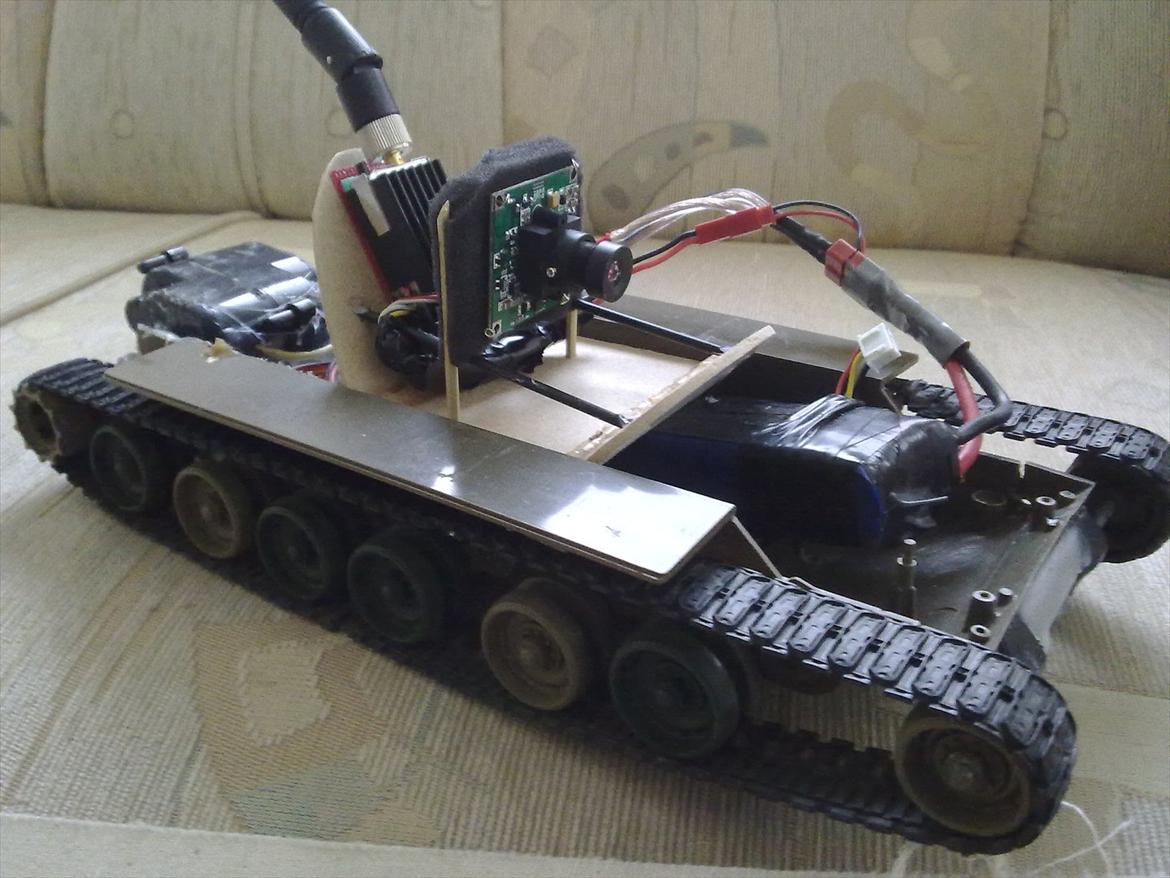 Militær bælte køretøj FPV - sidste rc enhed jeg opretter for i dag resten kommer en anden dag billede 1