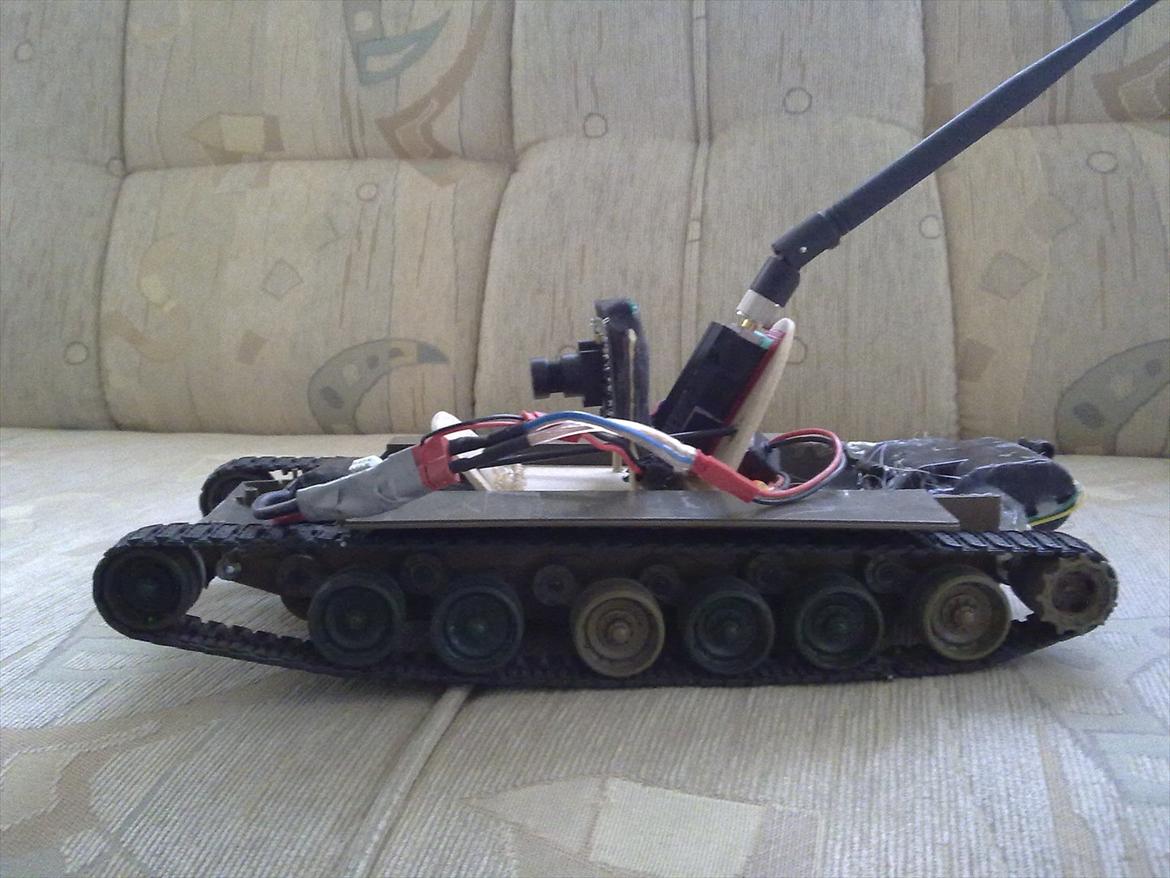 Militær bælte køretøj FPV billede 8