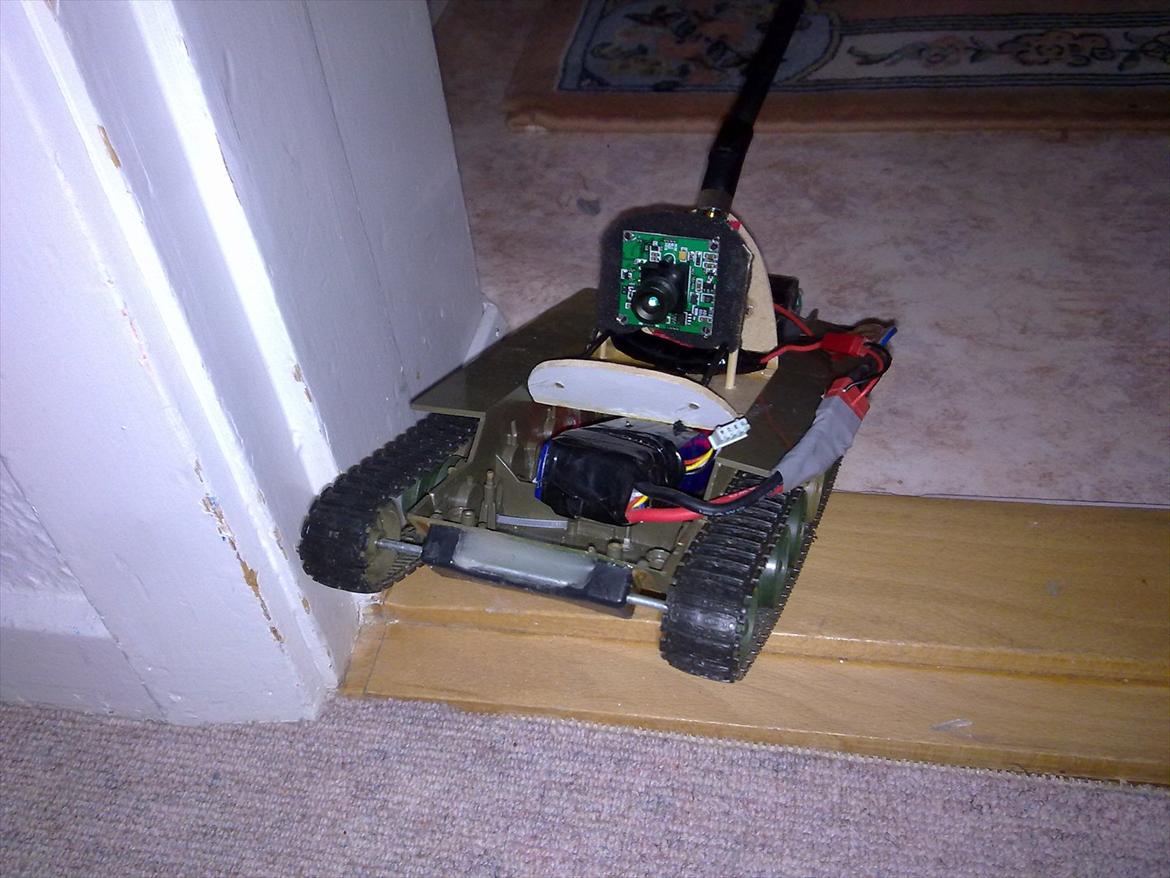 Militær bælte køretøj FPV billede 10