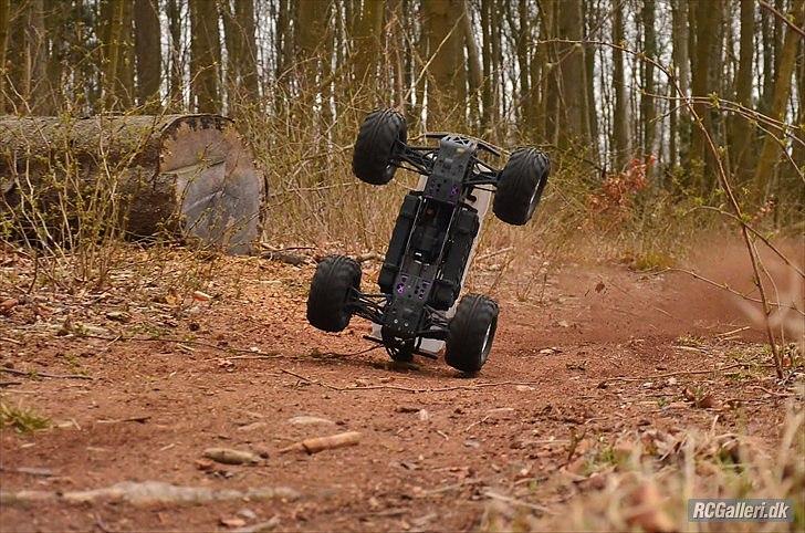 Truck HPI Savage Flux mamba 2200kv billede 10