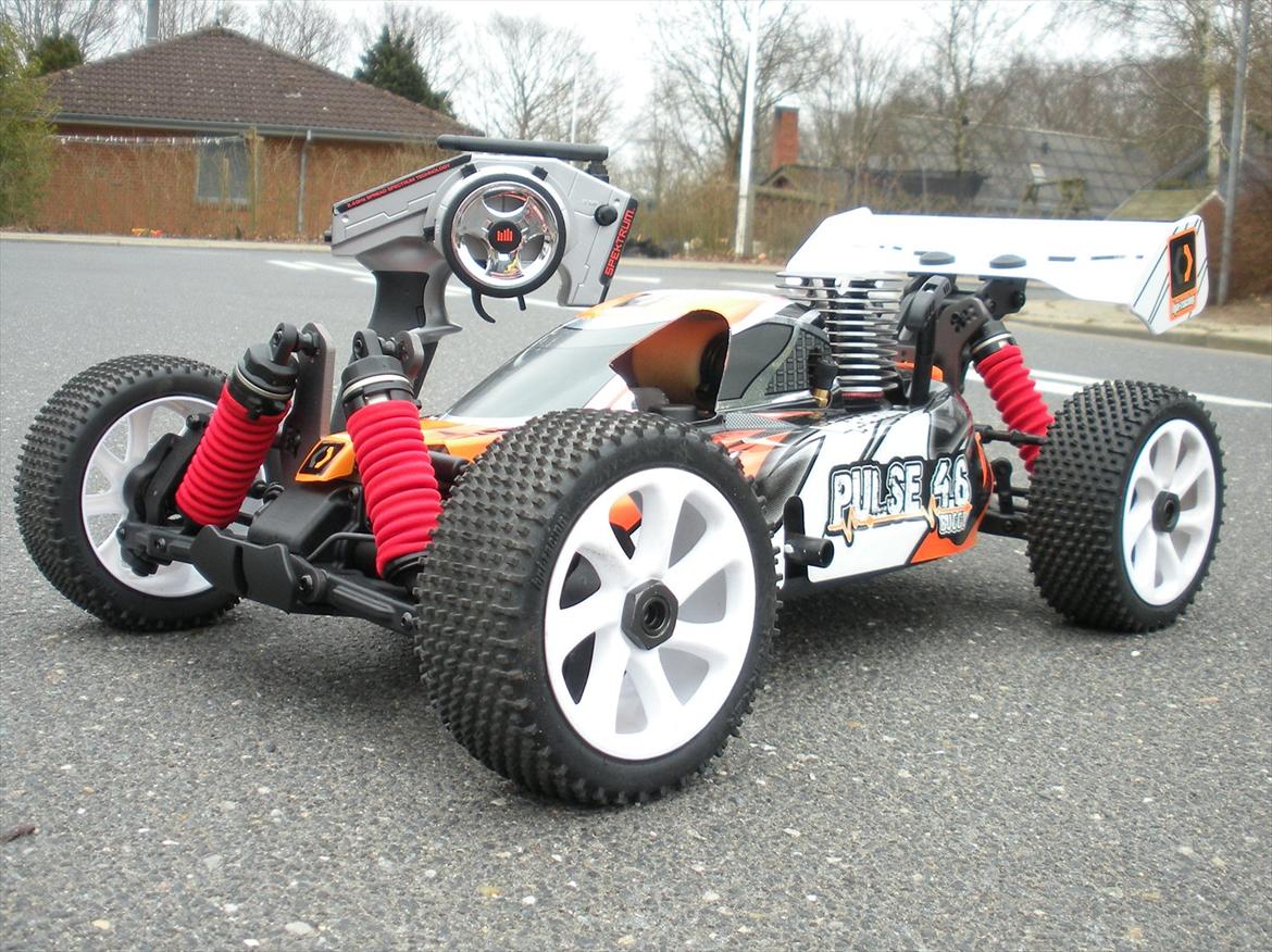 Buggy HPI Pulse 4.6 - Med  nye sokker på billede 2