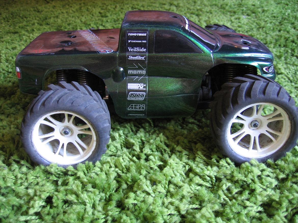 Truck X-Ray M18 MT billede 1