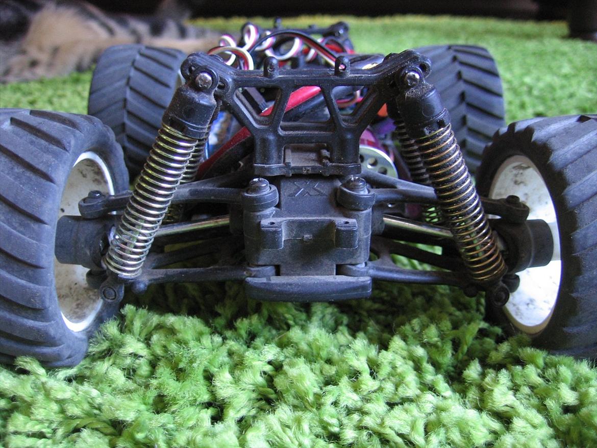 Truck X-Ray M18 MT billede 4