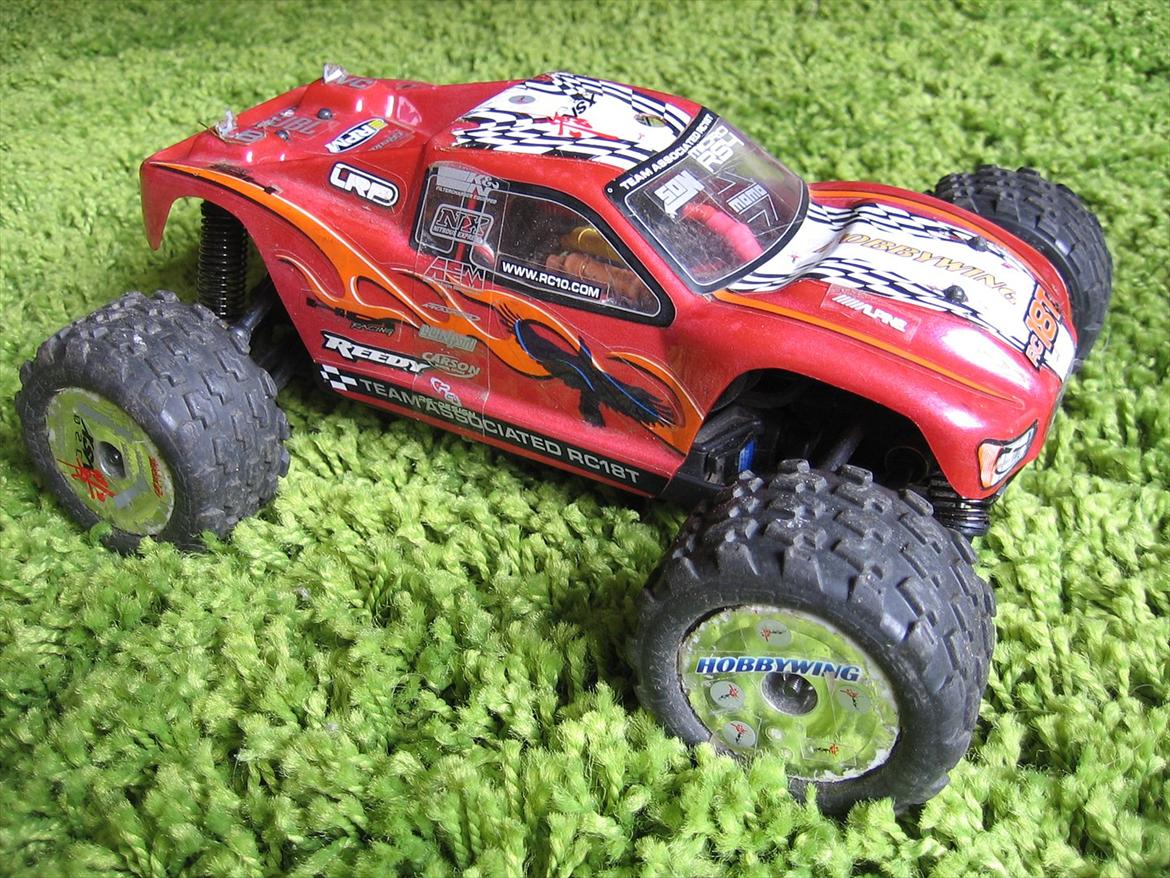 Truck Team Asso RC18T billede 1