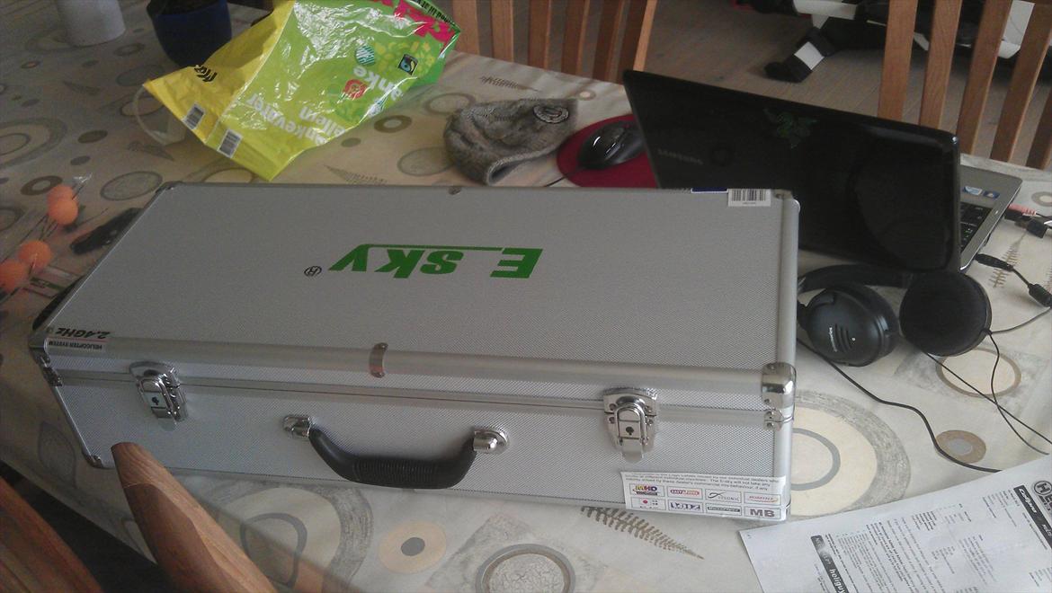 Helikopter belt cp x - super fin kuffert fra e-sky der kan købes sammen med belt cp x
 billede 5