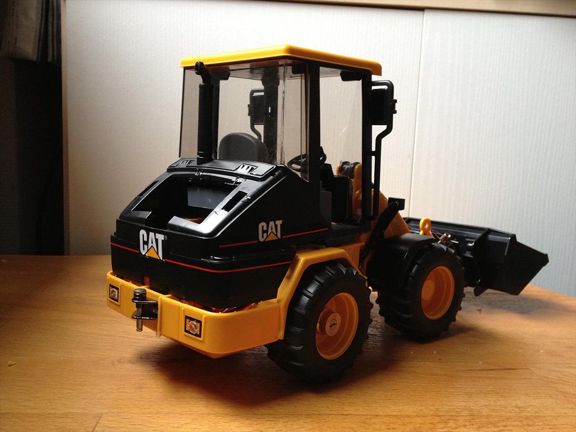 Maskiner Bruder Caterpillar 906 billede 2