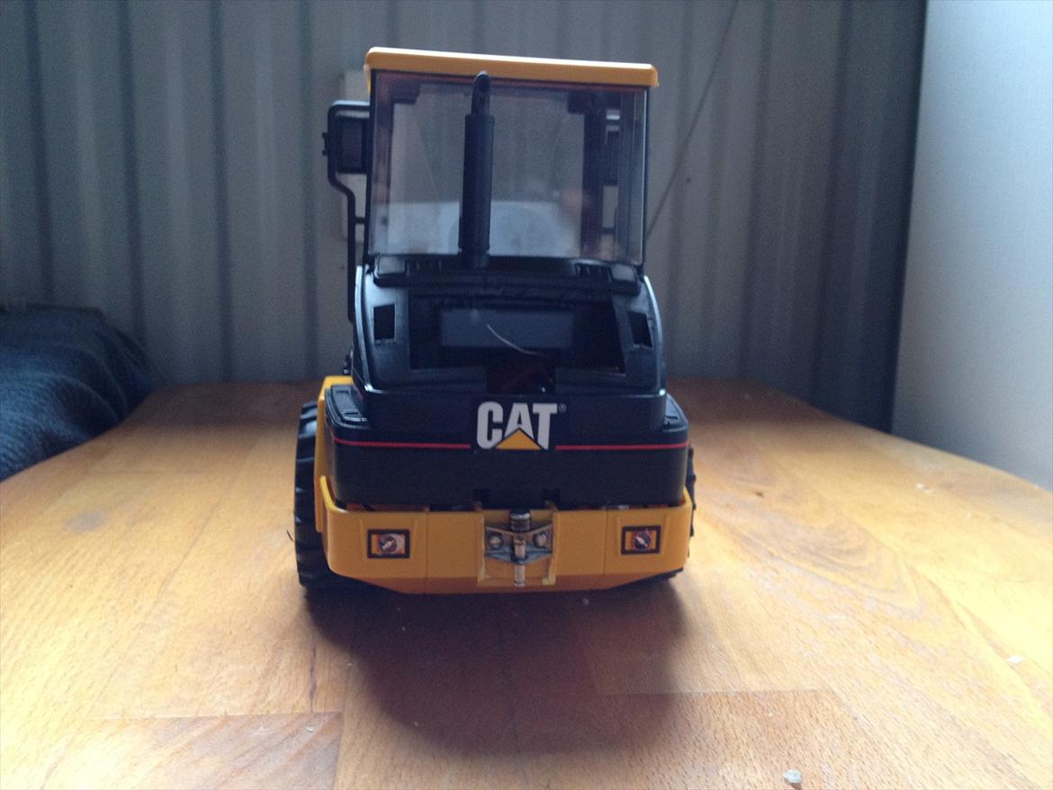 Maskiner Bruder Caterpillar 906 billede 8