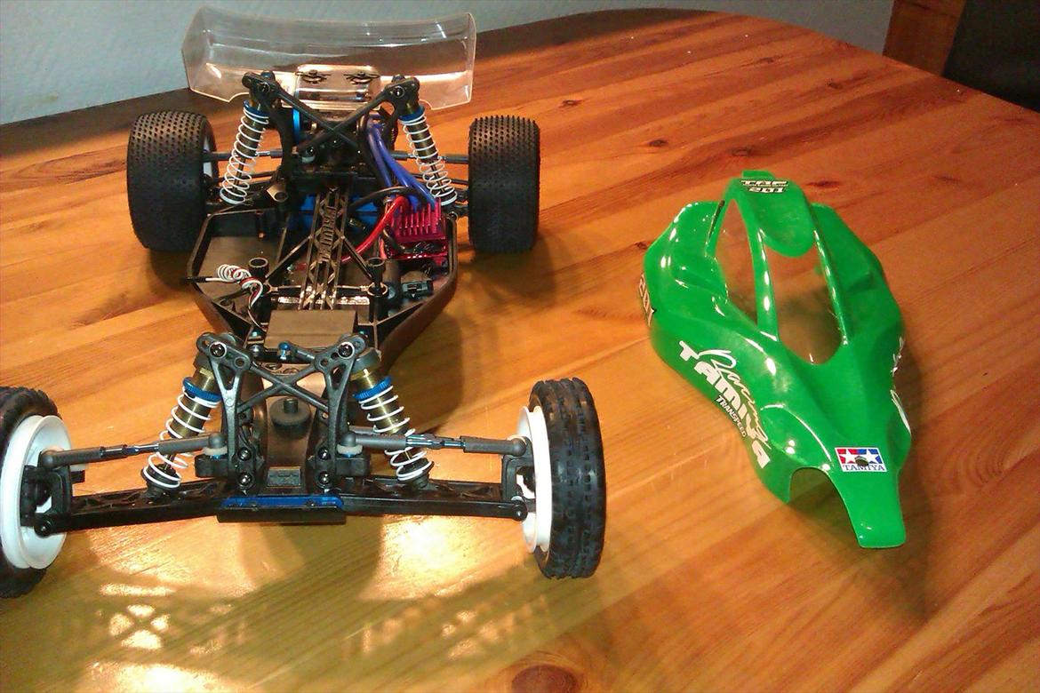 Buggy TAMIYA TRF 201 billede 8