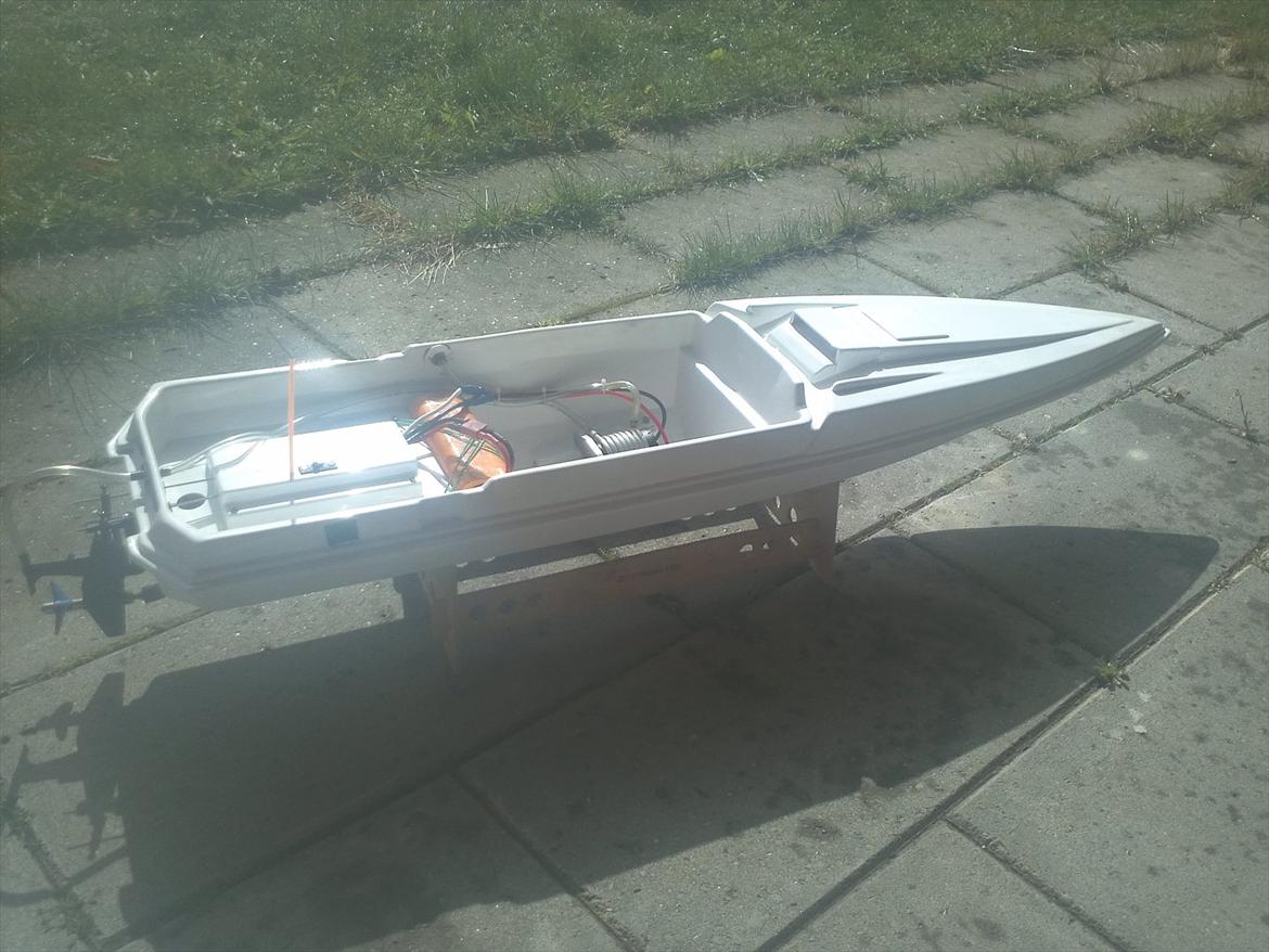 Båd kyosho jet stream 1000 billede 3