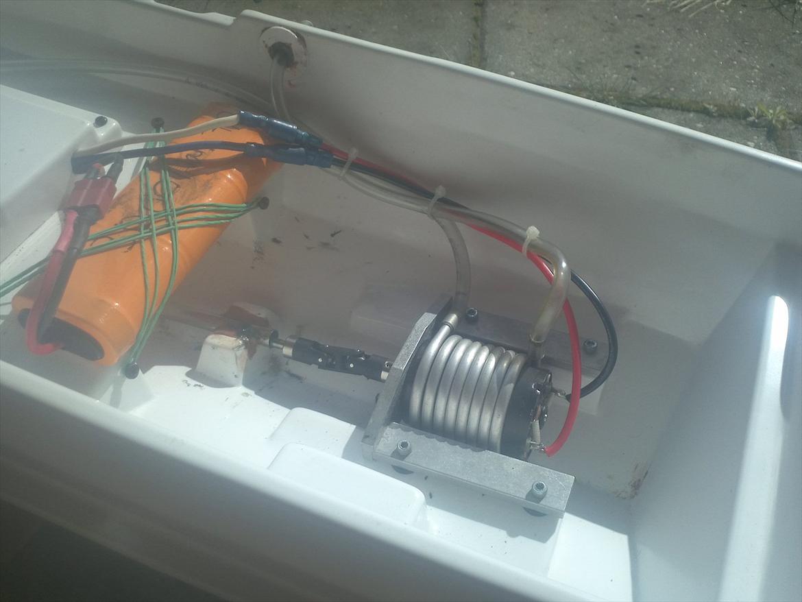 Båd kyosho jet stream 1000 billede 5