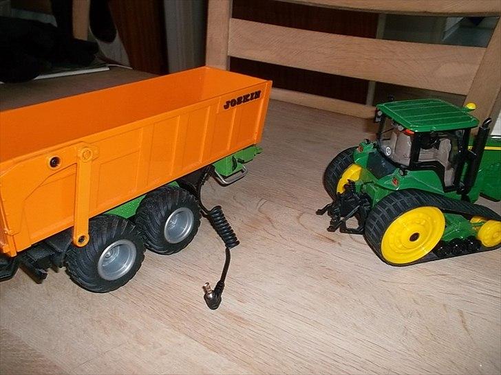 Maskiner john deer 8430t fra siku billede 9