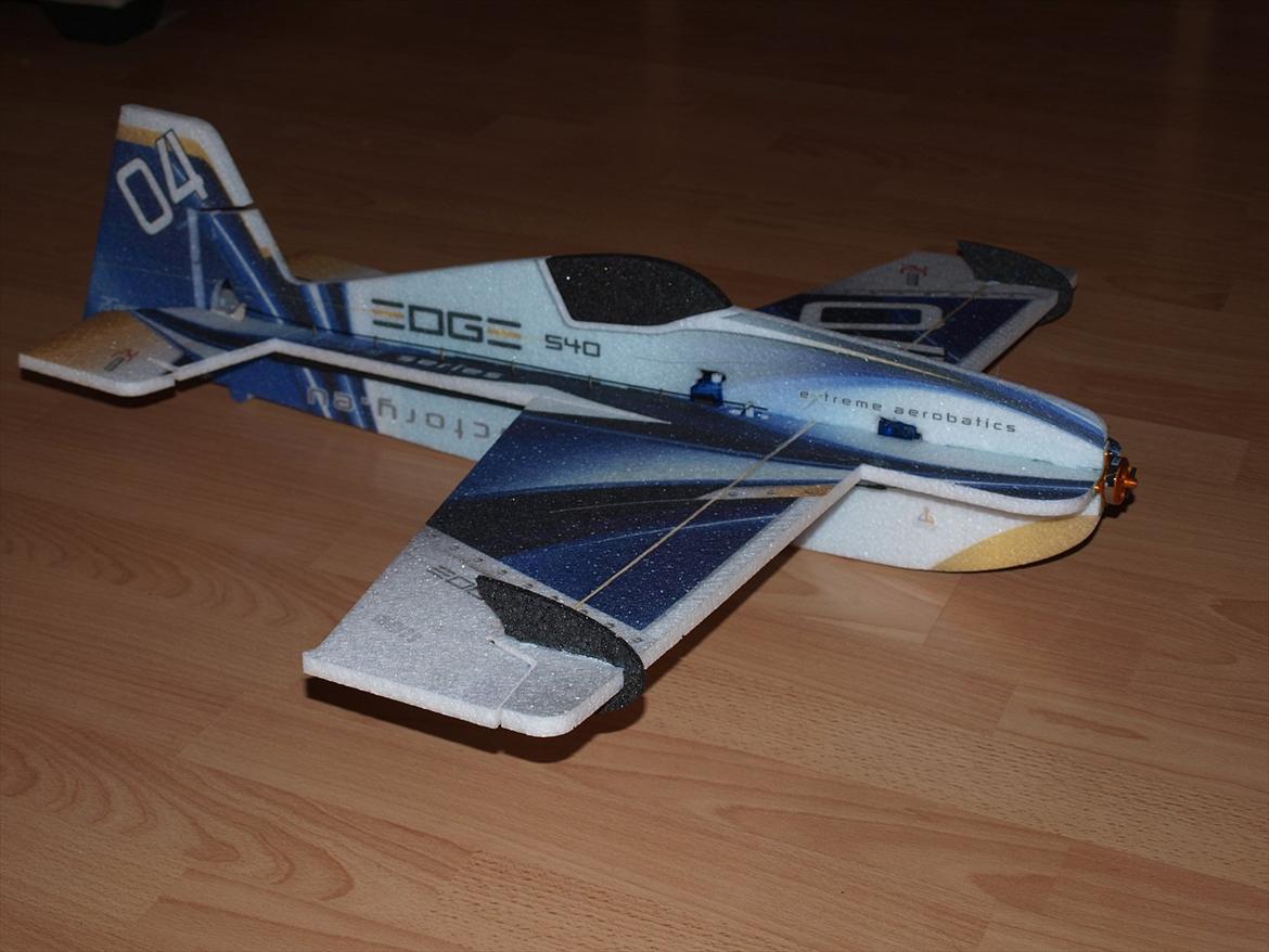 Fly edge 540 billede 1