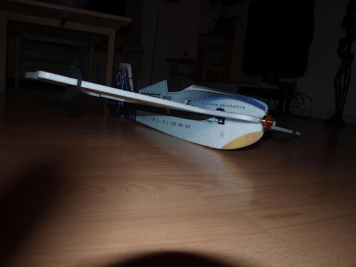 Fly edge 540 billede 4