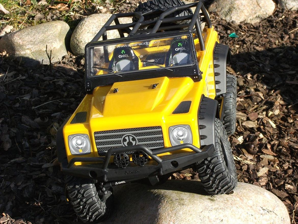 Off-Roader Axial SCX 10 Hilux / Dingo / Defender 90 billede 5