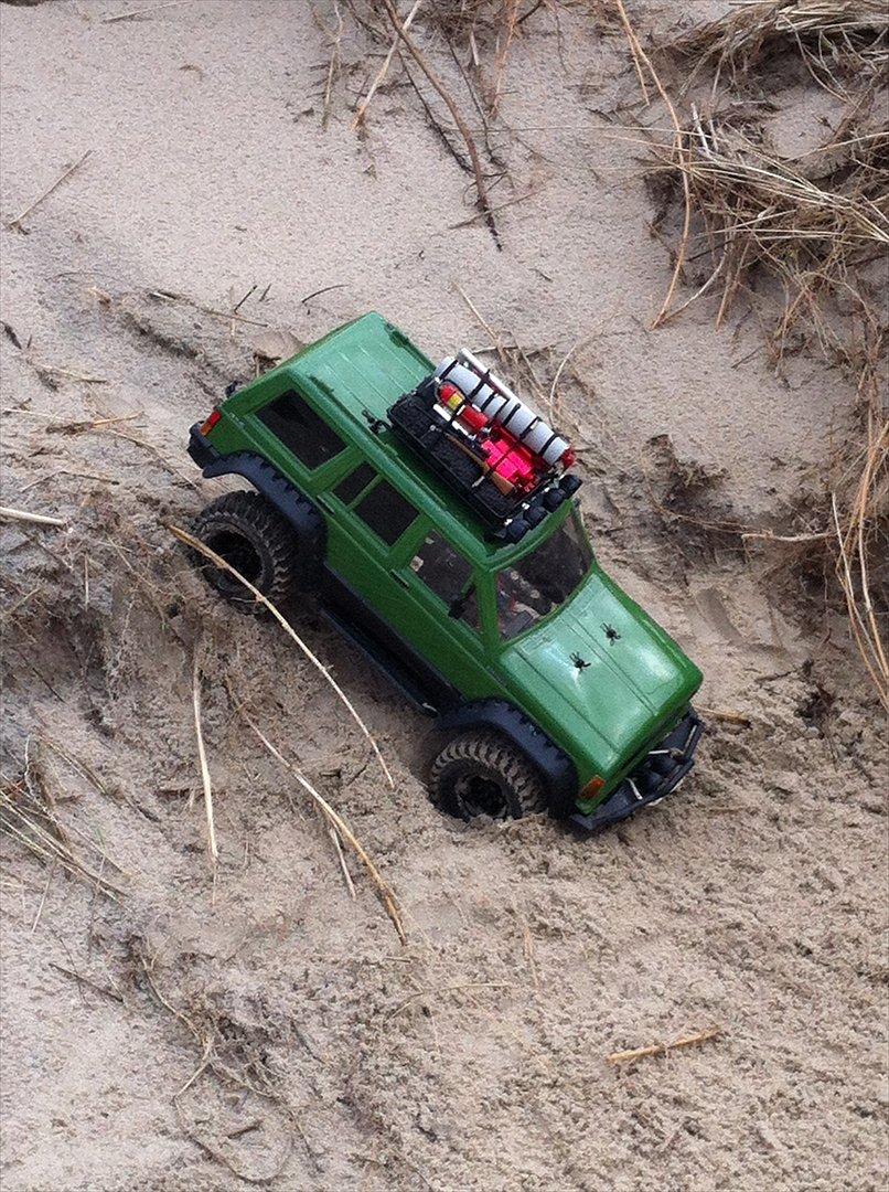 Off-Roader Axial scx-10 Jeep Cherokee billede 3