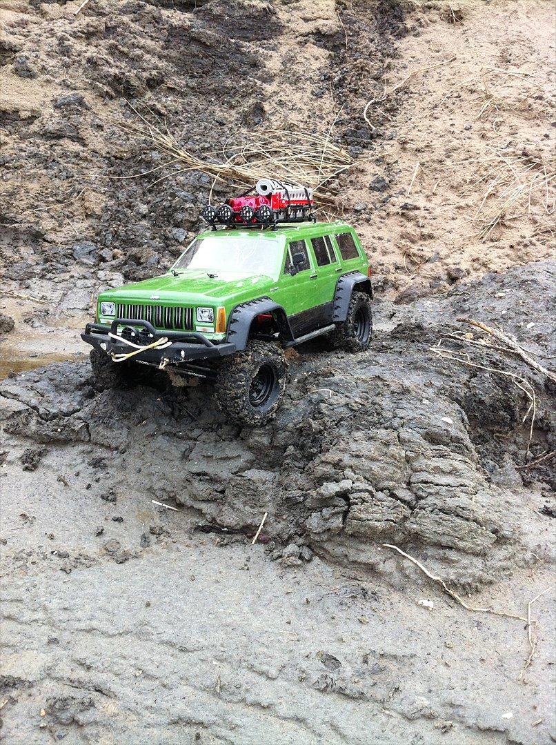 Off-Roader Axial scx-10 Jeep Cherokee billede 8
