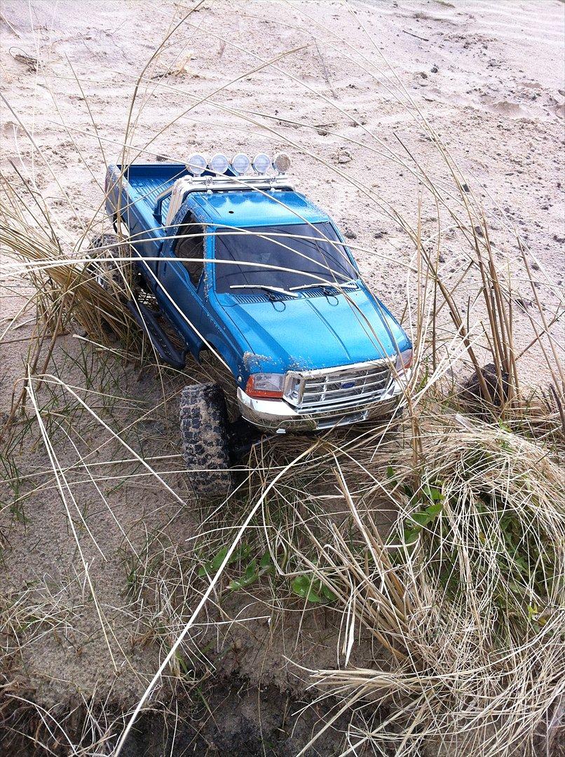 Off-Roader Axial scx-10 Ford F-350 billede 2