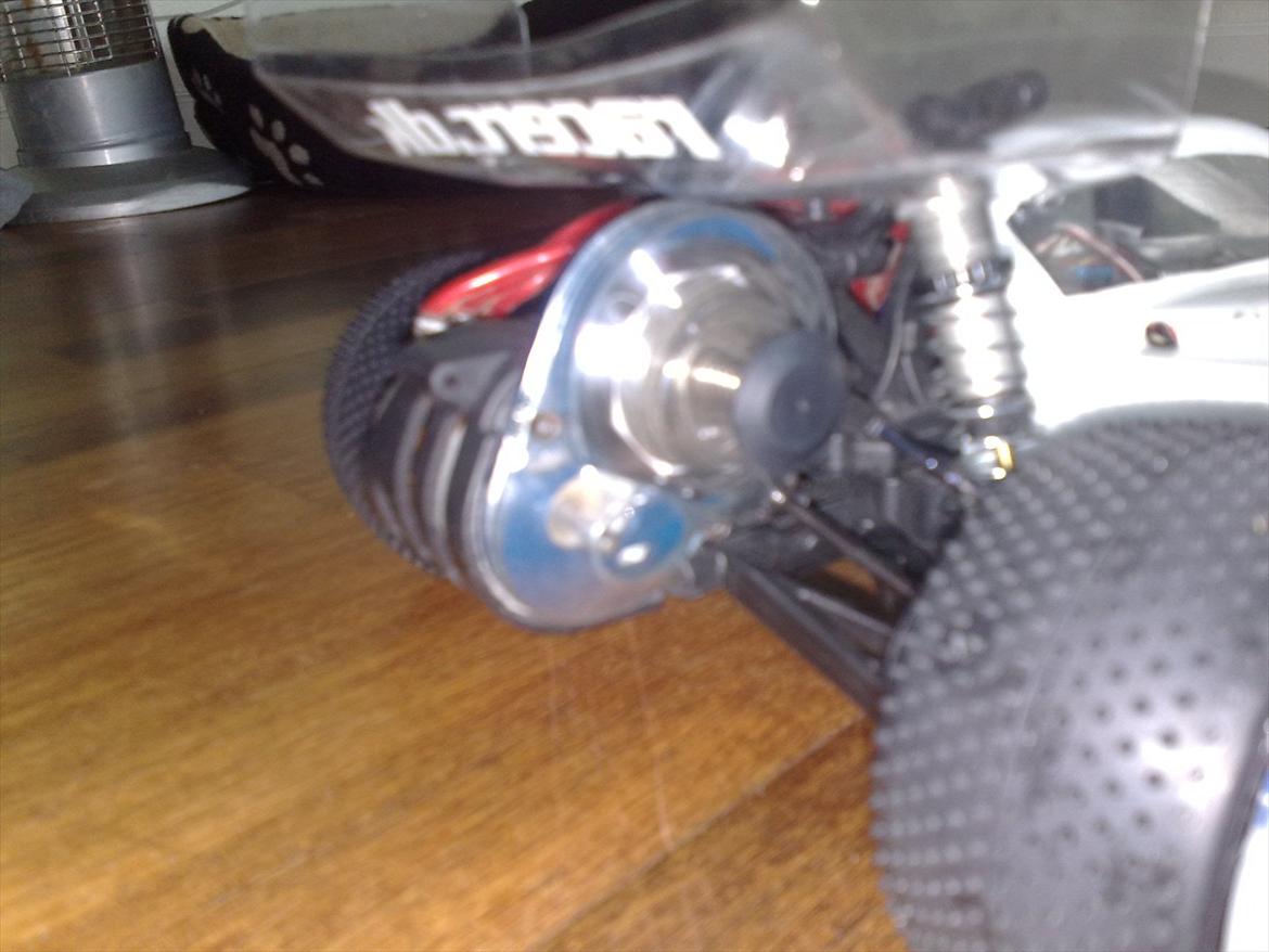 Off-Roader B4.1 Team Associated billede 9