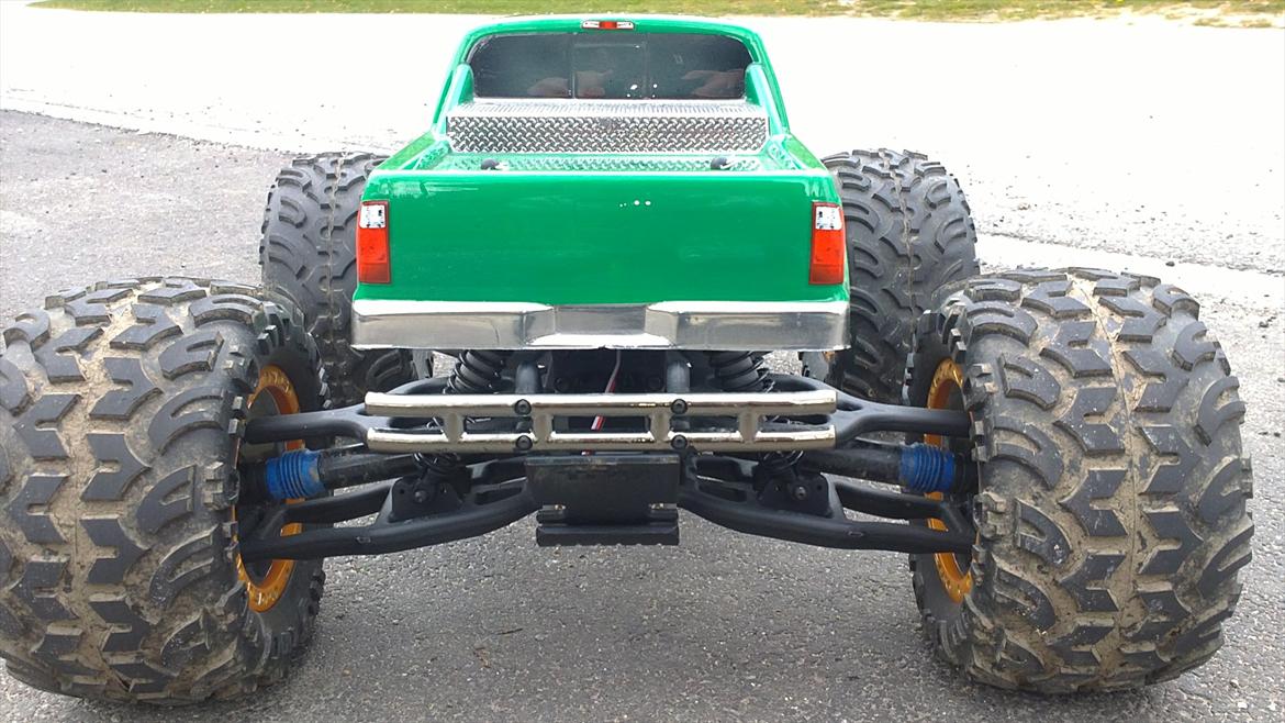 Off-Roader Traxxas E-maxx billede 4