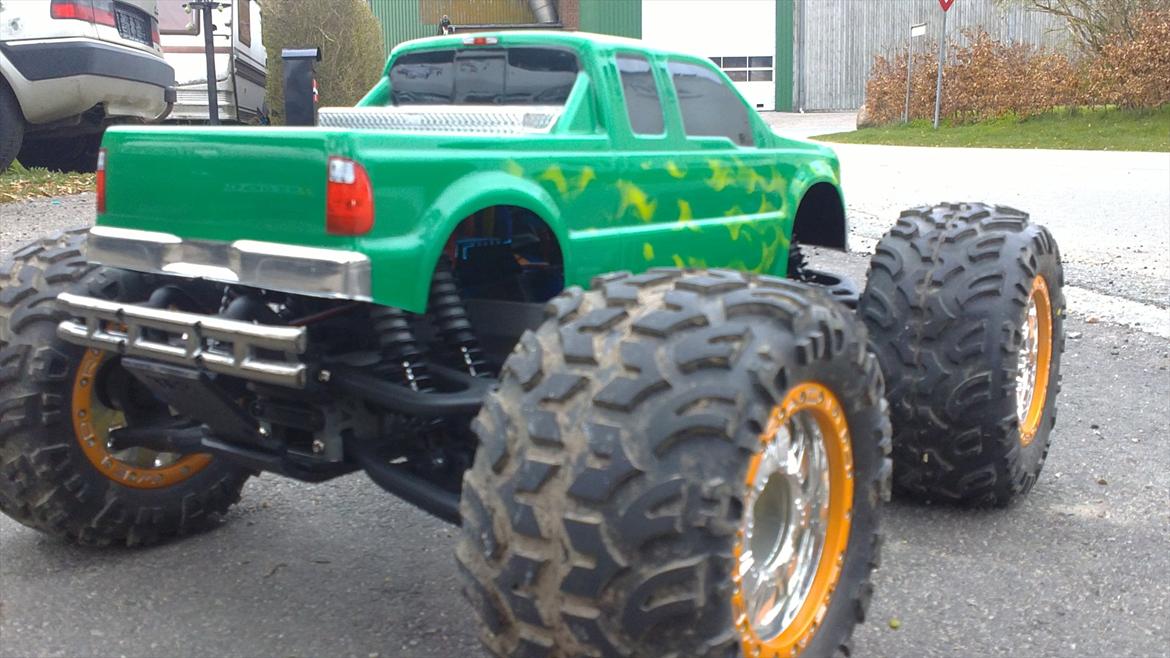 Off-Roader Traxxas E-maxx billede 5