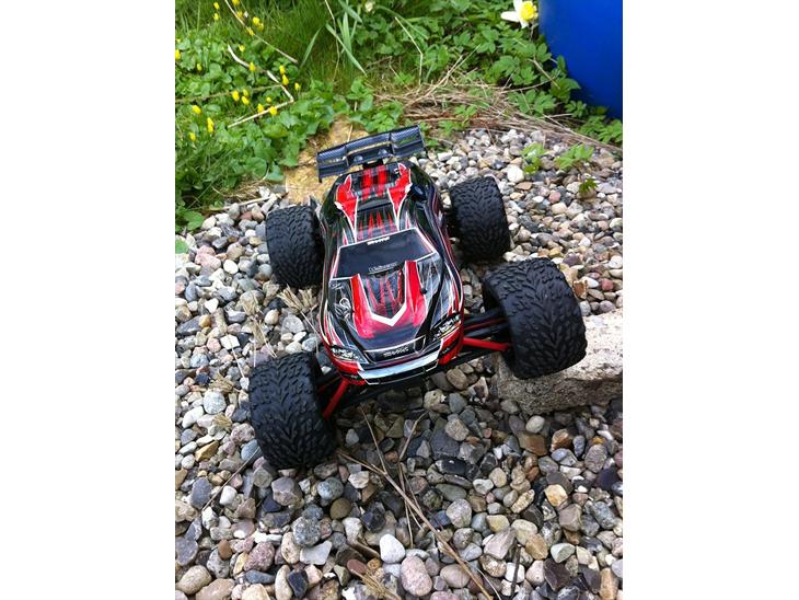 Off-Roader Traxxas E-Revo VXL (1:16) billede 1