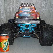 Off-Roader kysho zircon monstertruck