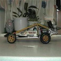 Buggy Kyosho Advance 1000 2 WD