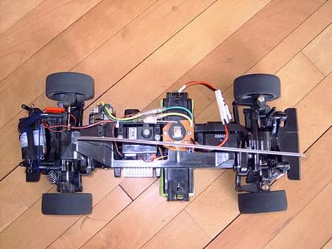 Bil   Opel Astra DTM TL-01 - Hump-pack til styreservo og radioanlæg, så den ikke stikker af når batteriet til motoren er ved at være tomt. billede 3