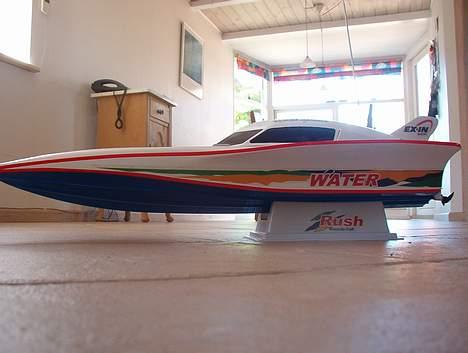 Båd               RACING BOAT billede 6