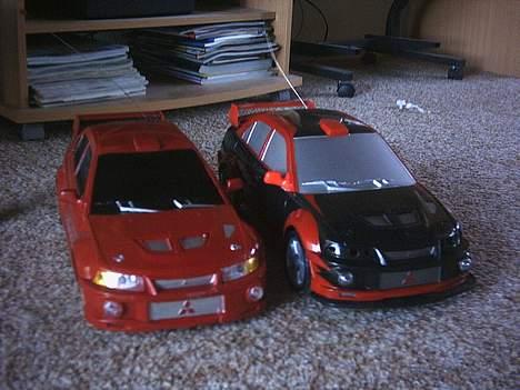 Bil Mitsubishi Lancer Evo (QD - Her holder den ved sden af min brors EVO billede 8