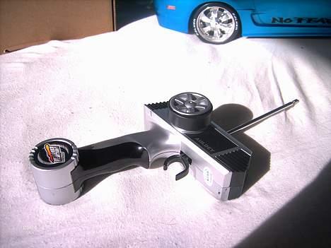 Bil race-tin peugeot 206 - der er selvfælgelig pistolstyring til ;D billede 6